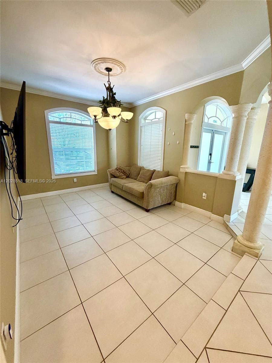 9444 SW 78th St # 0, Miami, FL 33173 photo 4