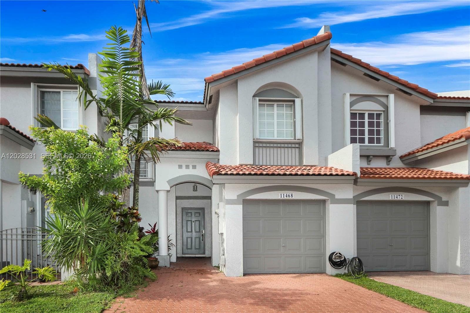 11468 NW 50th Ter, Doral FL 33178 photo 2
