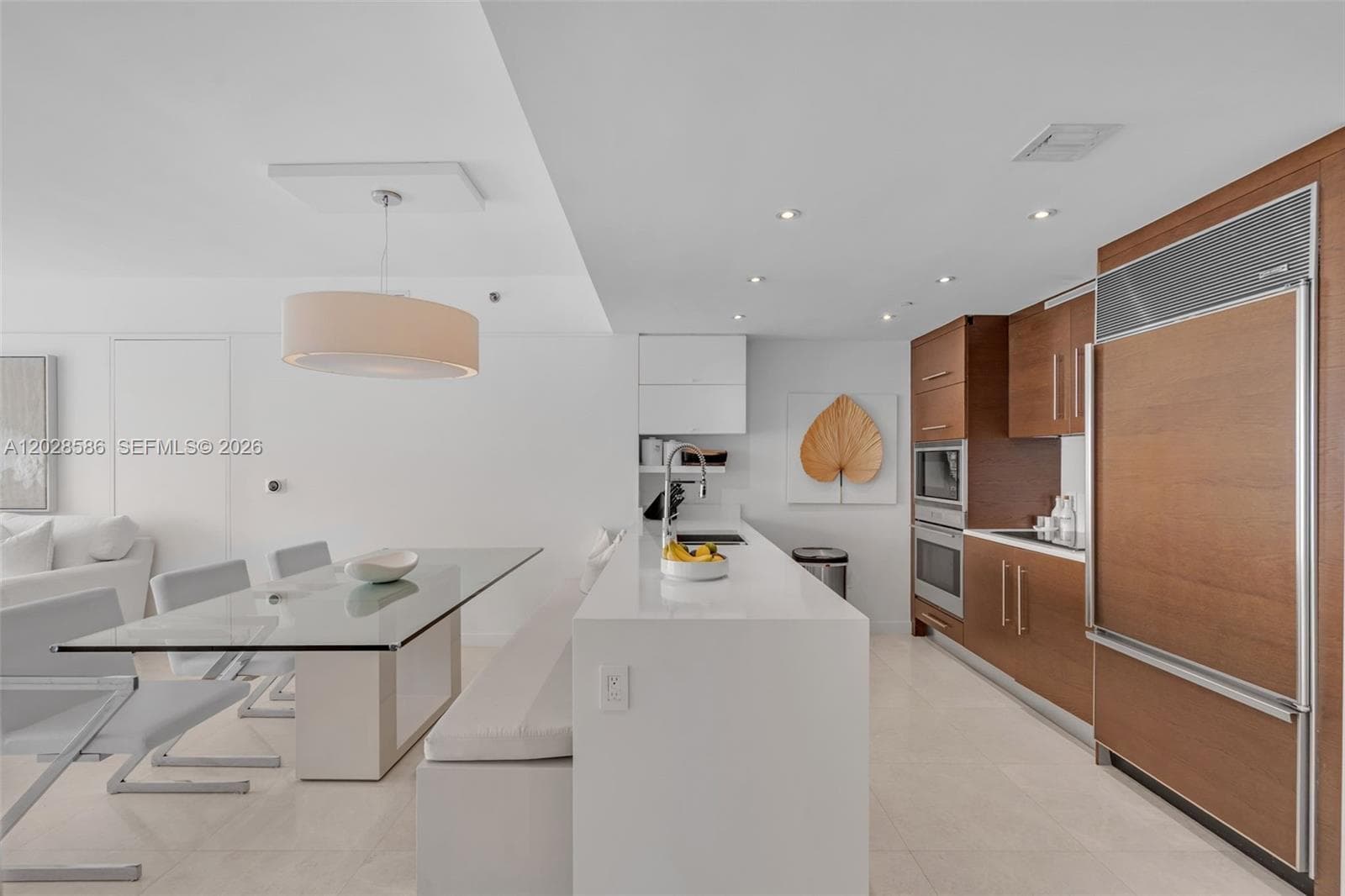 465 Brickell Ave # 2703, Miami FL 33131 photo 3