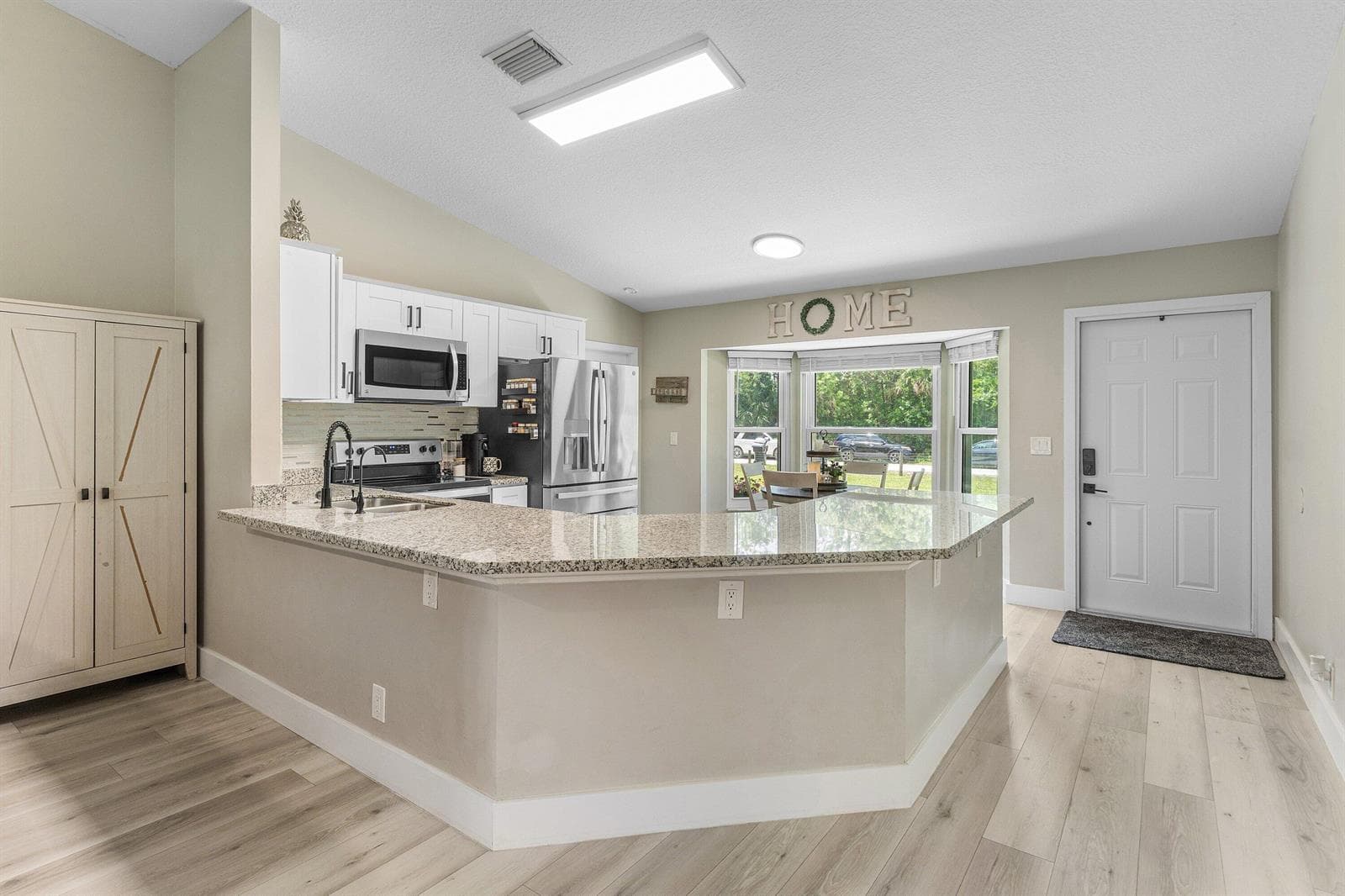 17105 N 70TH Street N, Loxahatchee FL 33470 photo 2