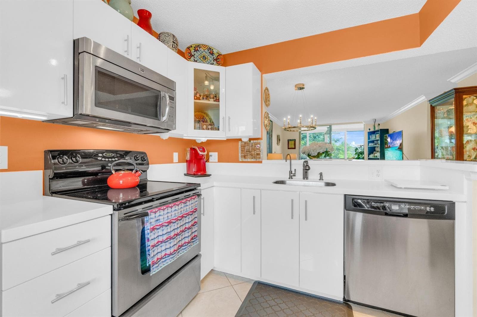 6795 Huntington Lane # 306, Delray Beach FL 33446 photo 2