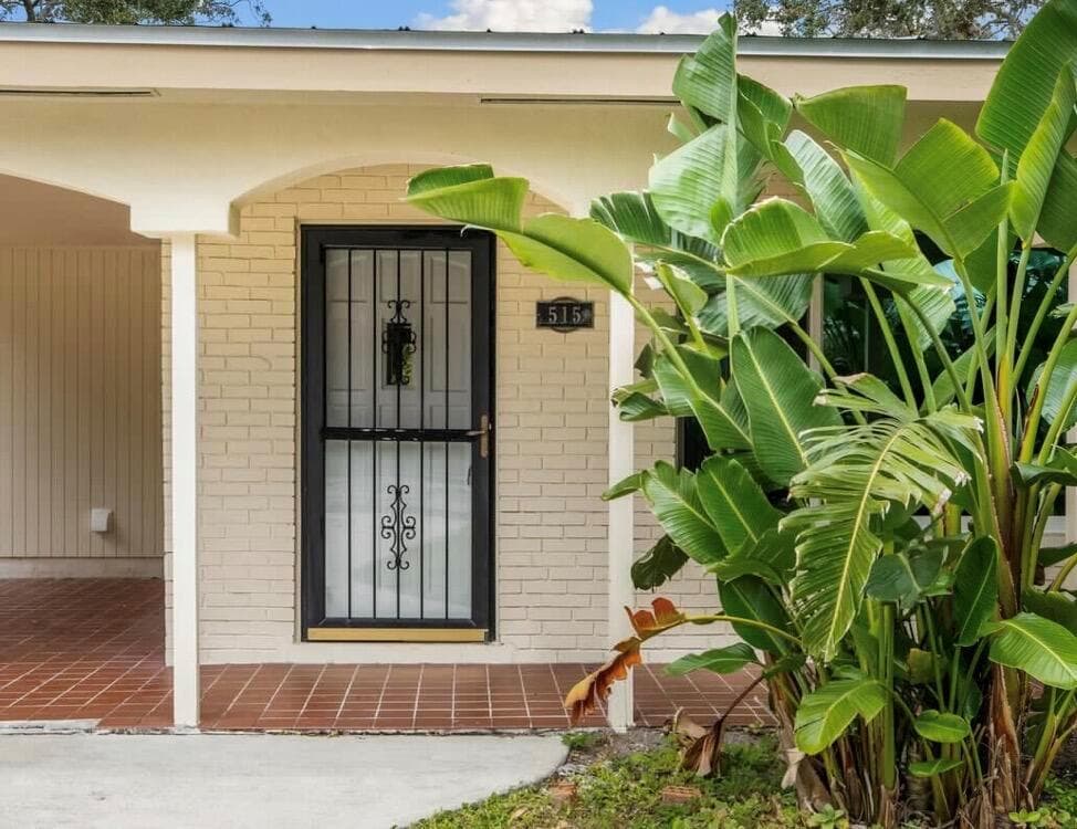 515 Cypress Road, Vero Beach FL 32963 photo 3