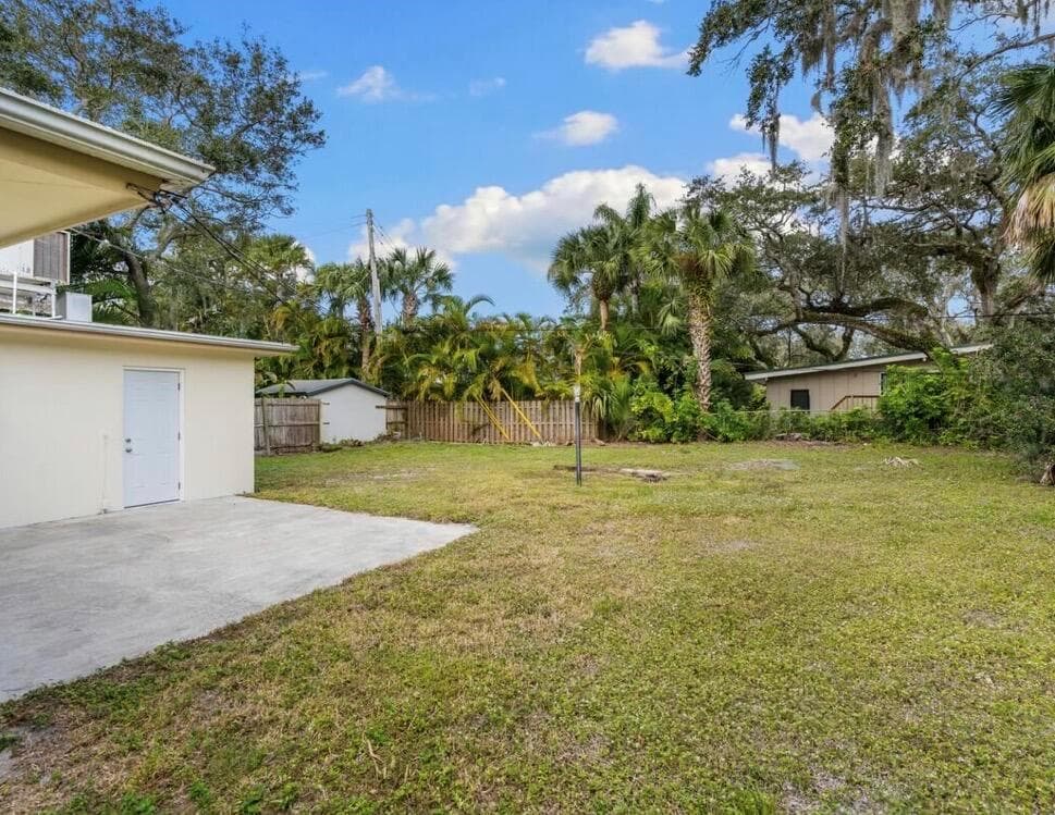 515 Cypress Road, Vero Beach FL 32963 photo 4