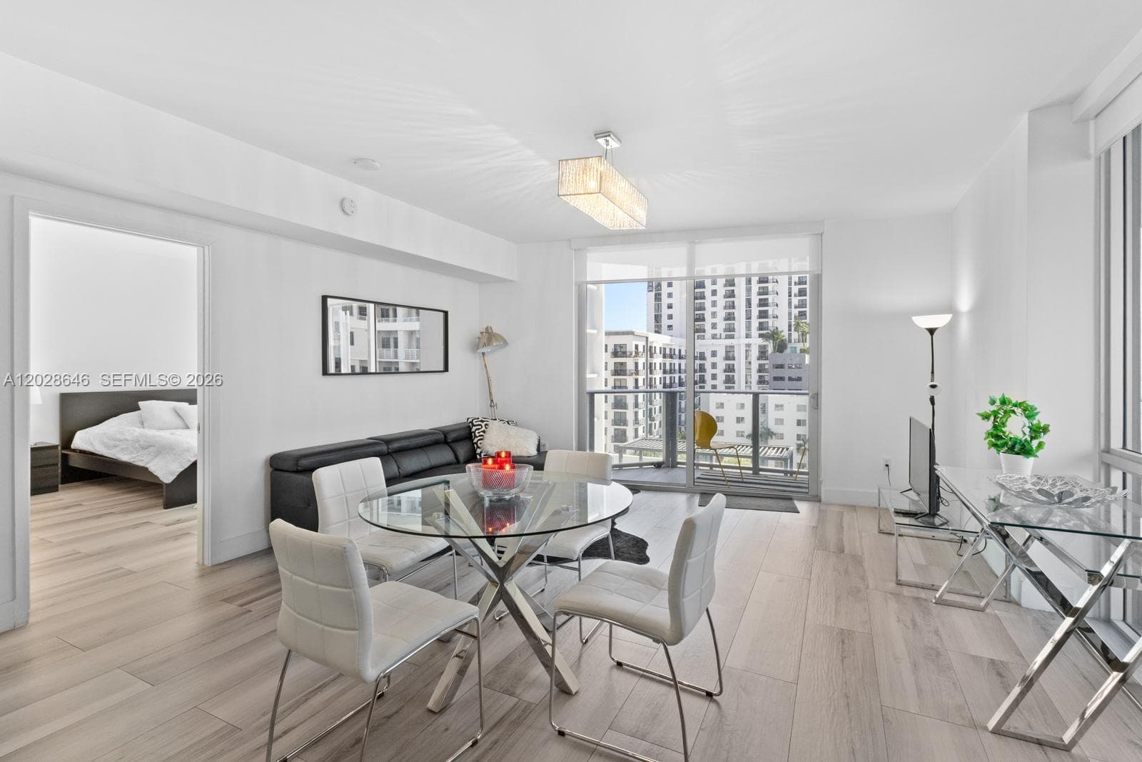 1010 SW 2nd Ave # 609, Miami FL 33130 photo 2