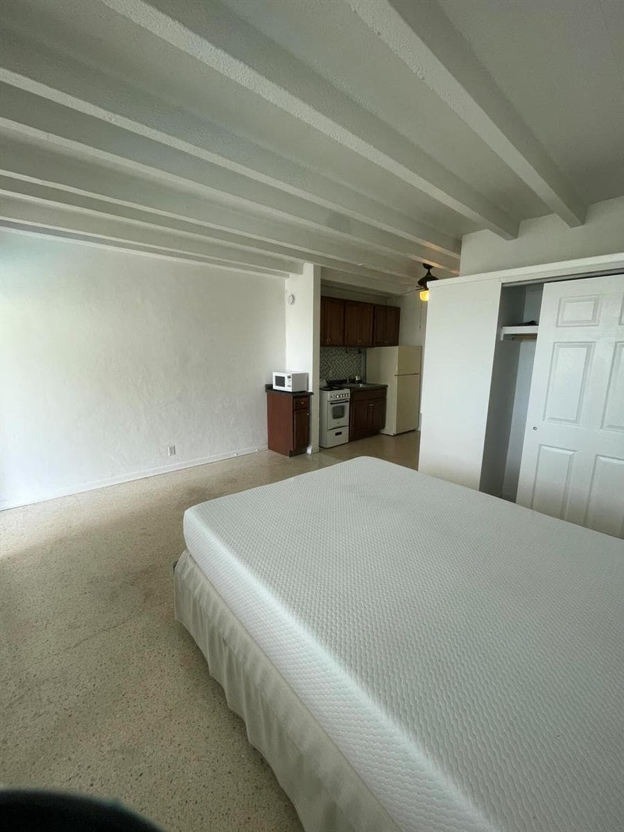 100 Cascade Lane # 8, Palm Beach Shores FL 33404 photo 3