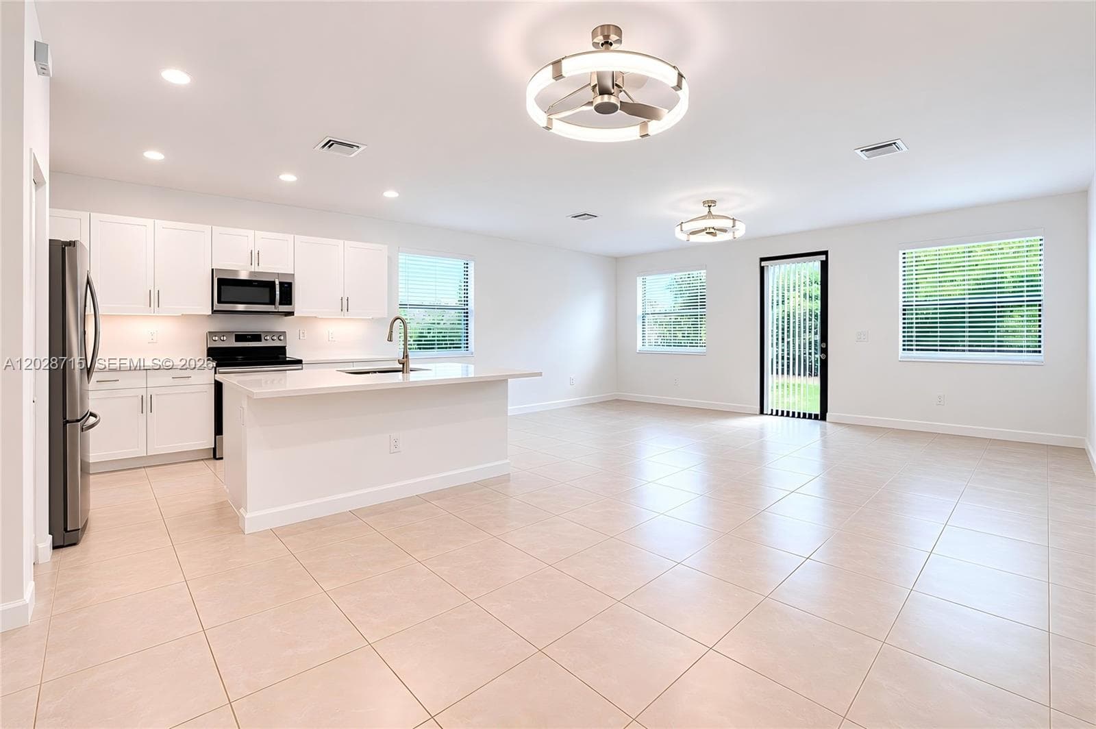 3448 W 110th Ter, Hialeah FL 33018 photo 3