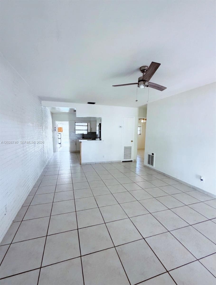 1077 SW 2nd St # 2, Hallandale Beach, FL 33009 photo 4
