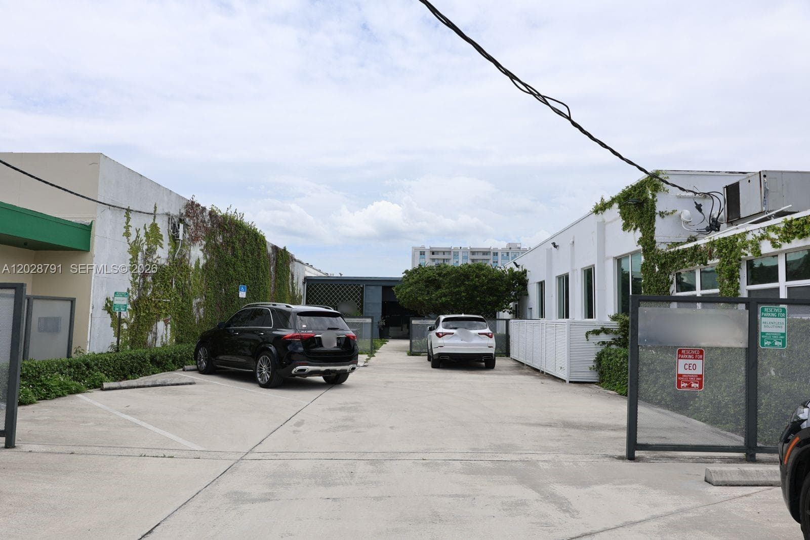 1810 NE 144th St, North Miami FL 33181 photo 2