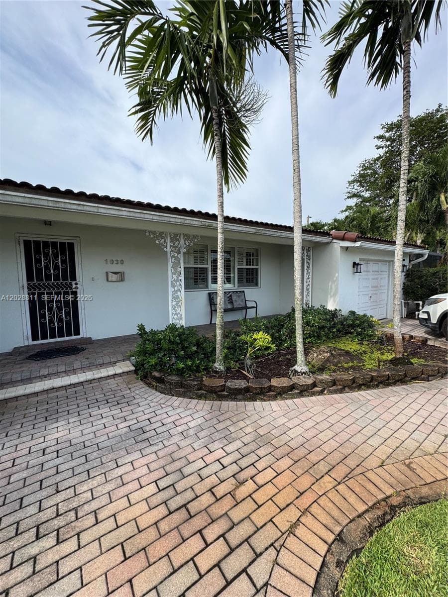 1030 NE 107th St # 1030, Miami Shores FL 33161 photo 2