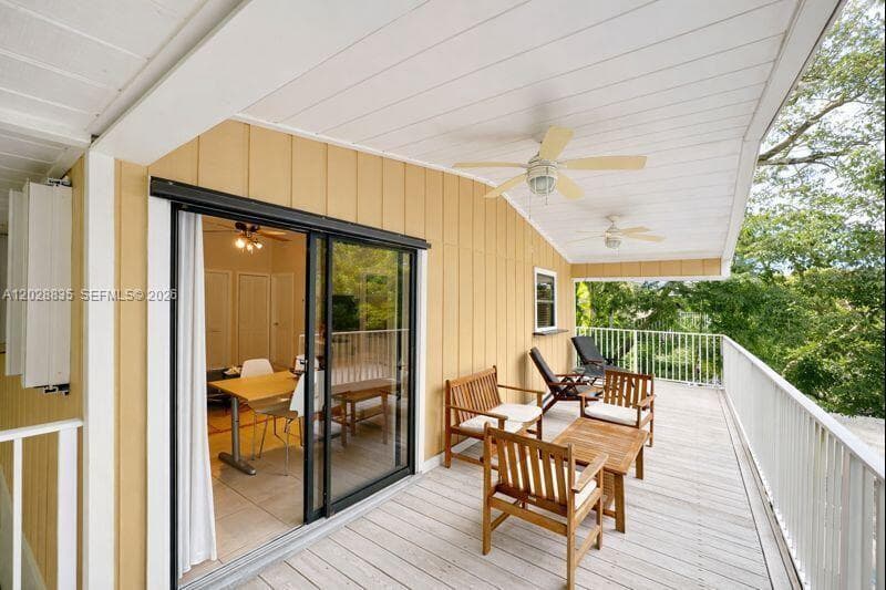 335 Bay View Ave, Key Largo, FL 33037 photo 3