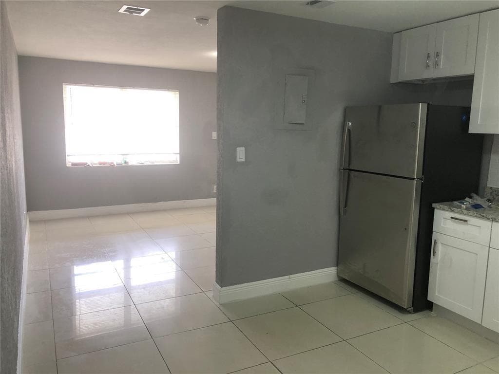 839 NW 14th Avenue # 1, Fort Lauderdale, FL 33311 photo 3