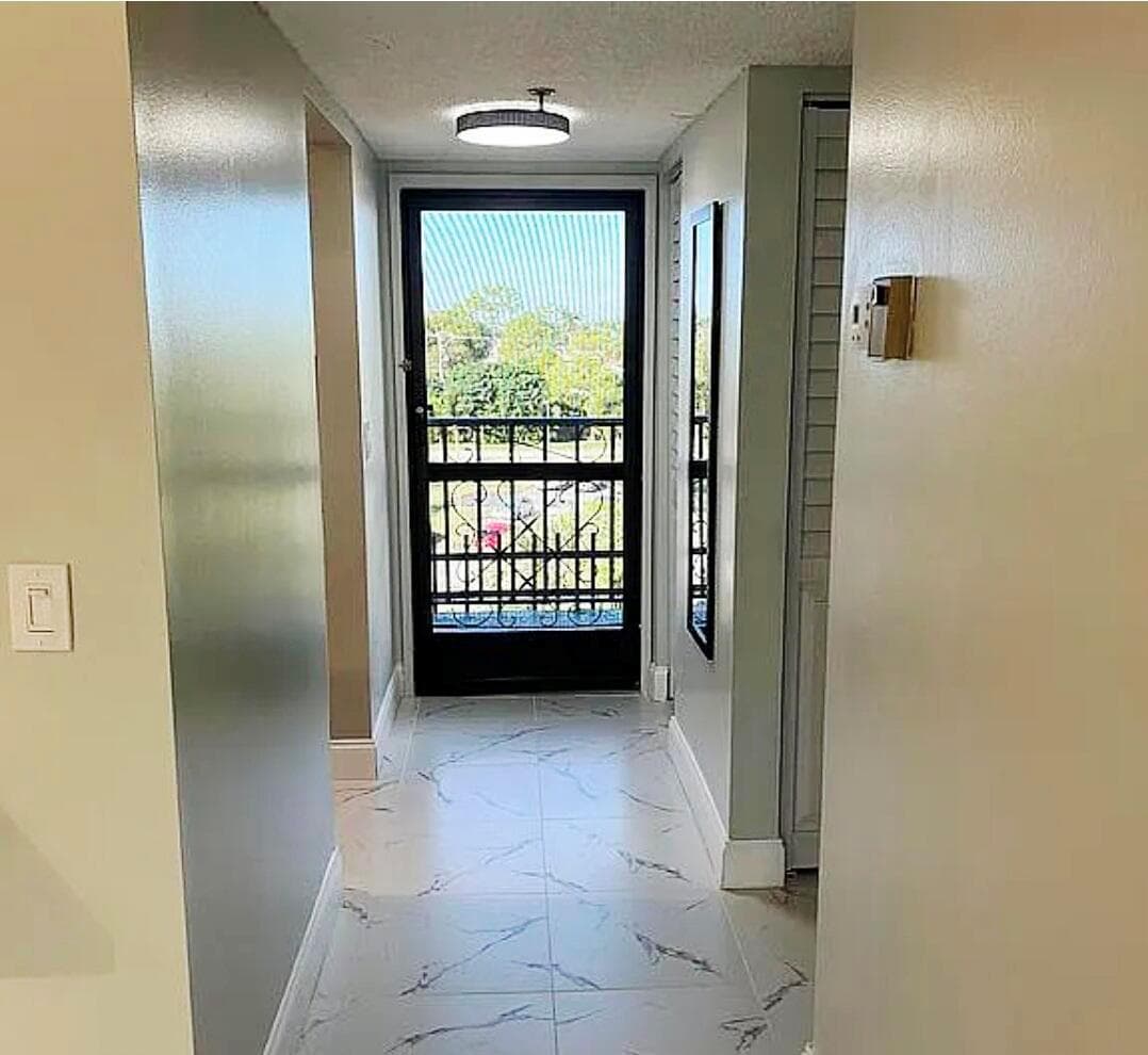 4640 W Lucerne Lakes Blvd Boulevard # 505, Lake Worth FL 33467 photo 3