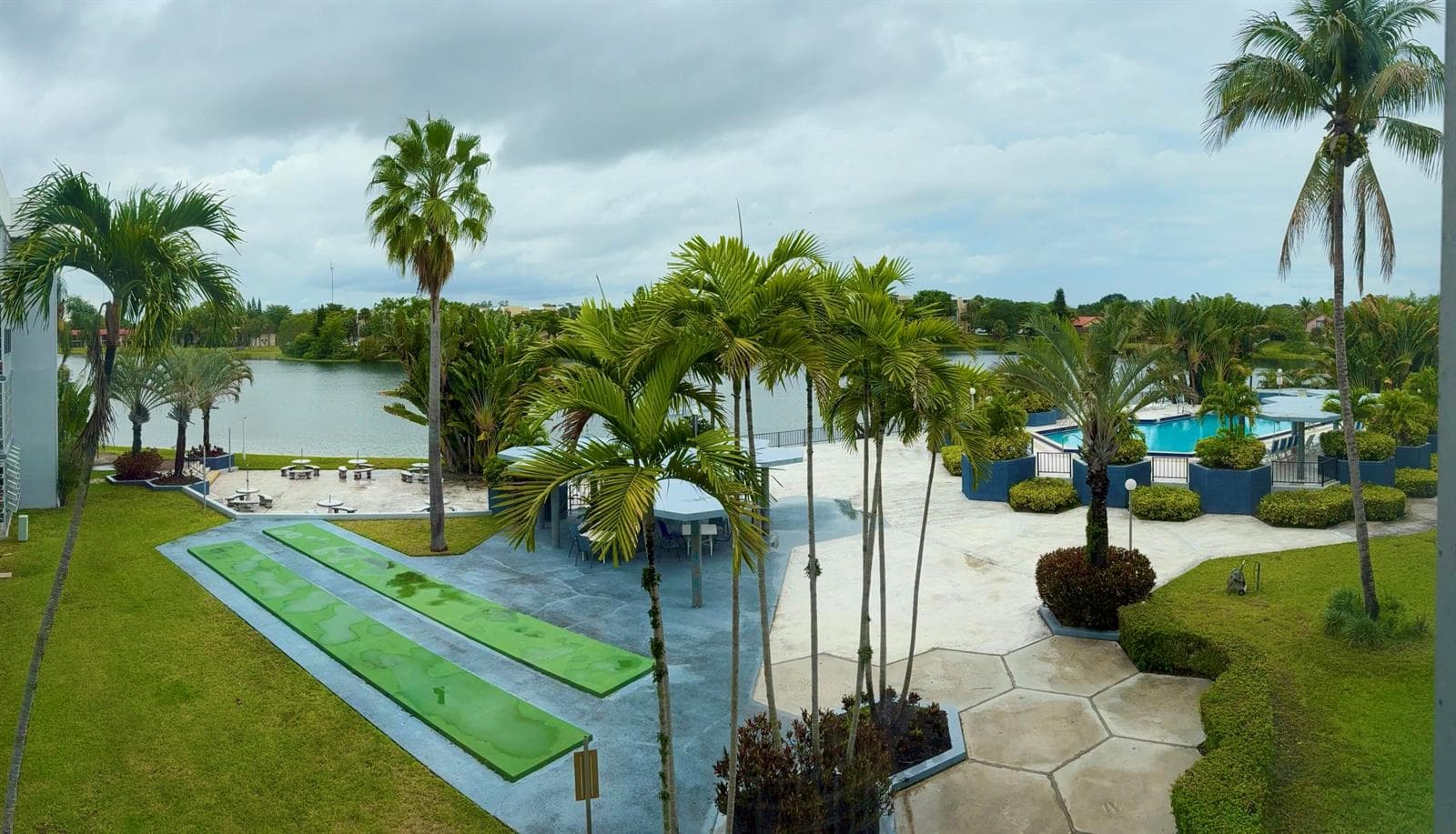 879 NE 195th Street # 227, Miami, FL 33179 photo 2