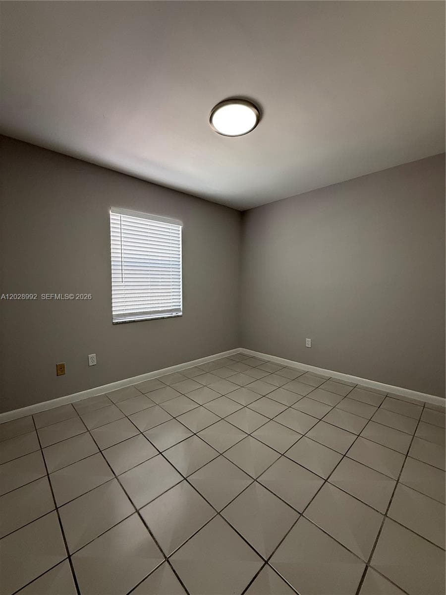 6820 W Flagler St # 407, Miami FL 33144 photo 4