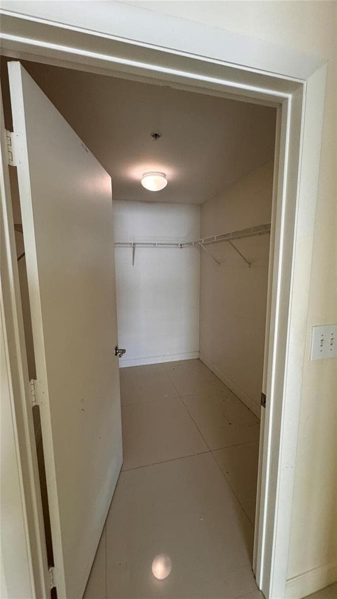 253 NE 2nd Street # 3208, Miami FL 33132 photo 4