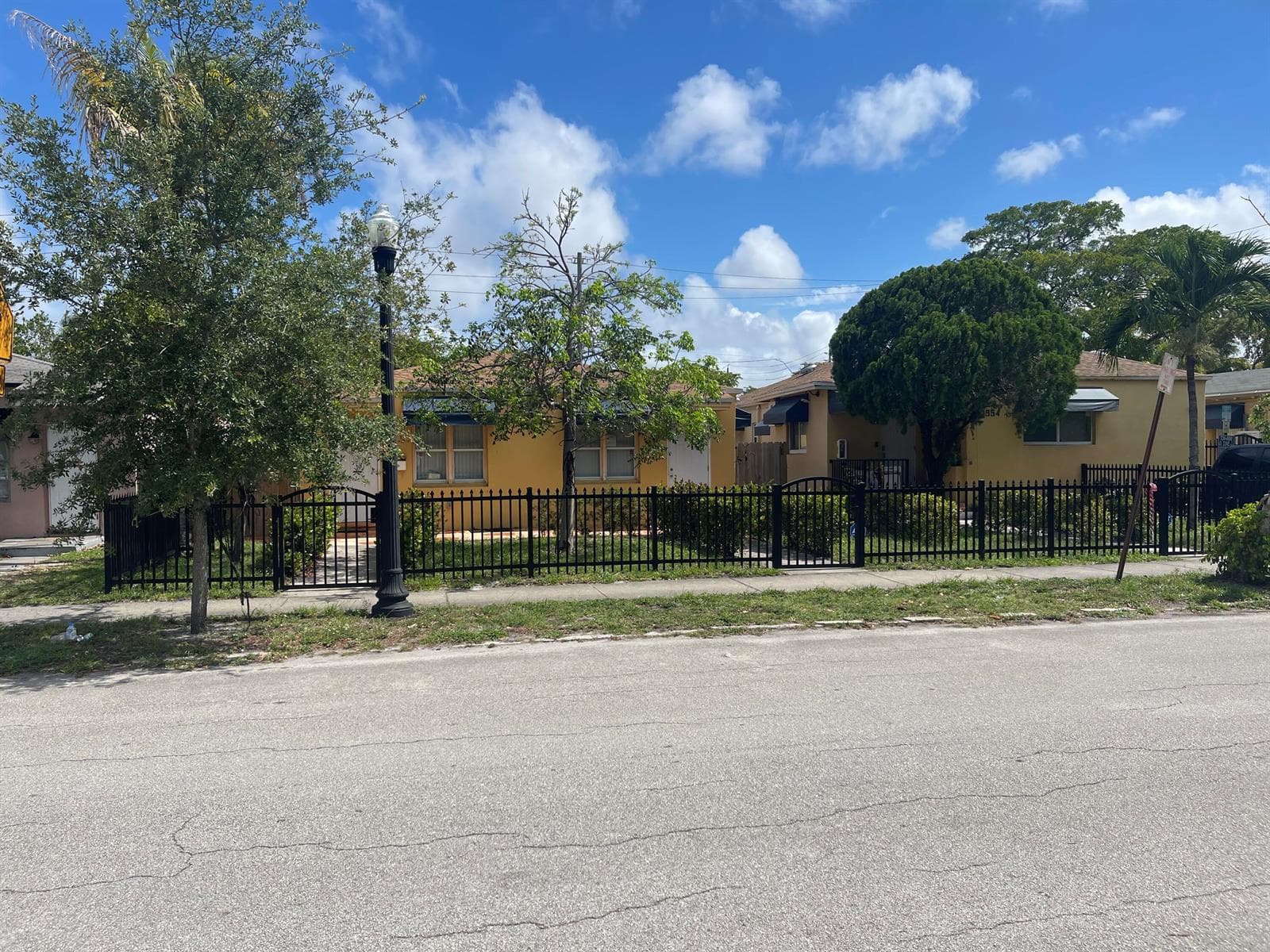 1954 Buchanan Street, Hollywood FL 33020 photo 4