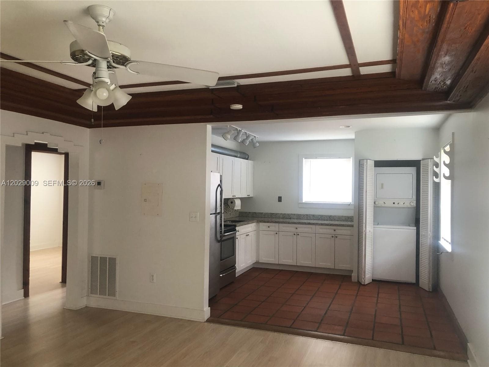 1100 SW 10th St # 1, Miami FL 33130 photo 3