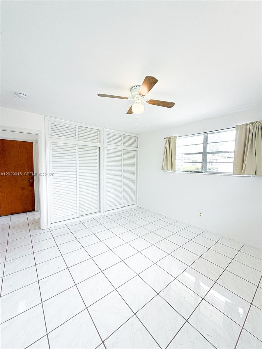1401 Grant St # 3, Hollywood FL 33020 photo 2