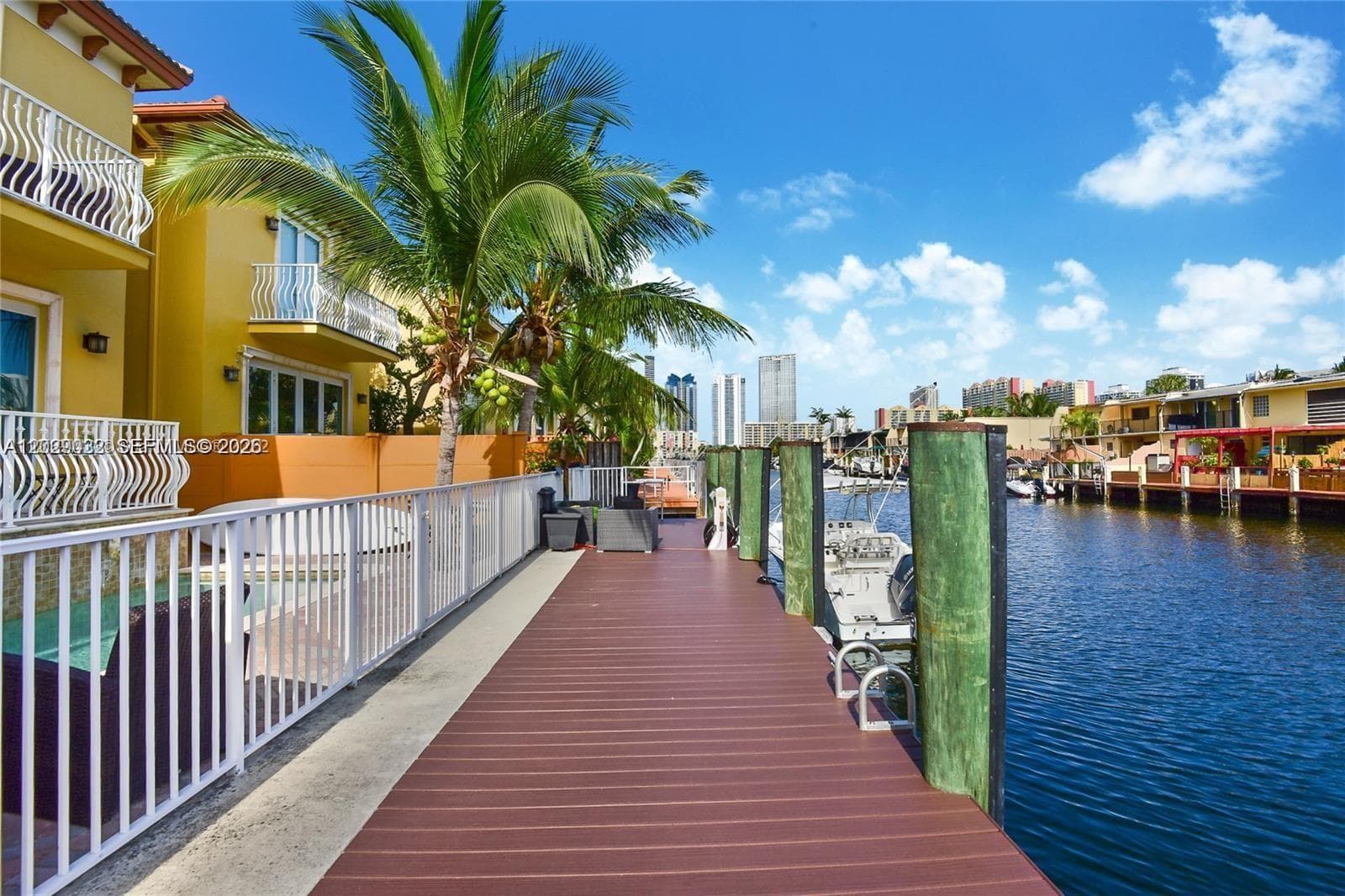 3870 NE 168th St # 2, North Miami Beach FL 33160 photo 2