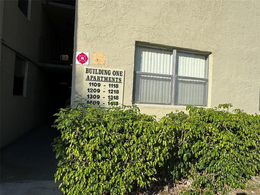 1800 SW 81st Avenue # 1307, North Lauderdale FL 33068 photo 2