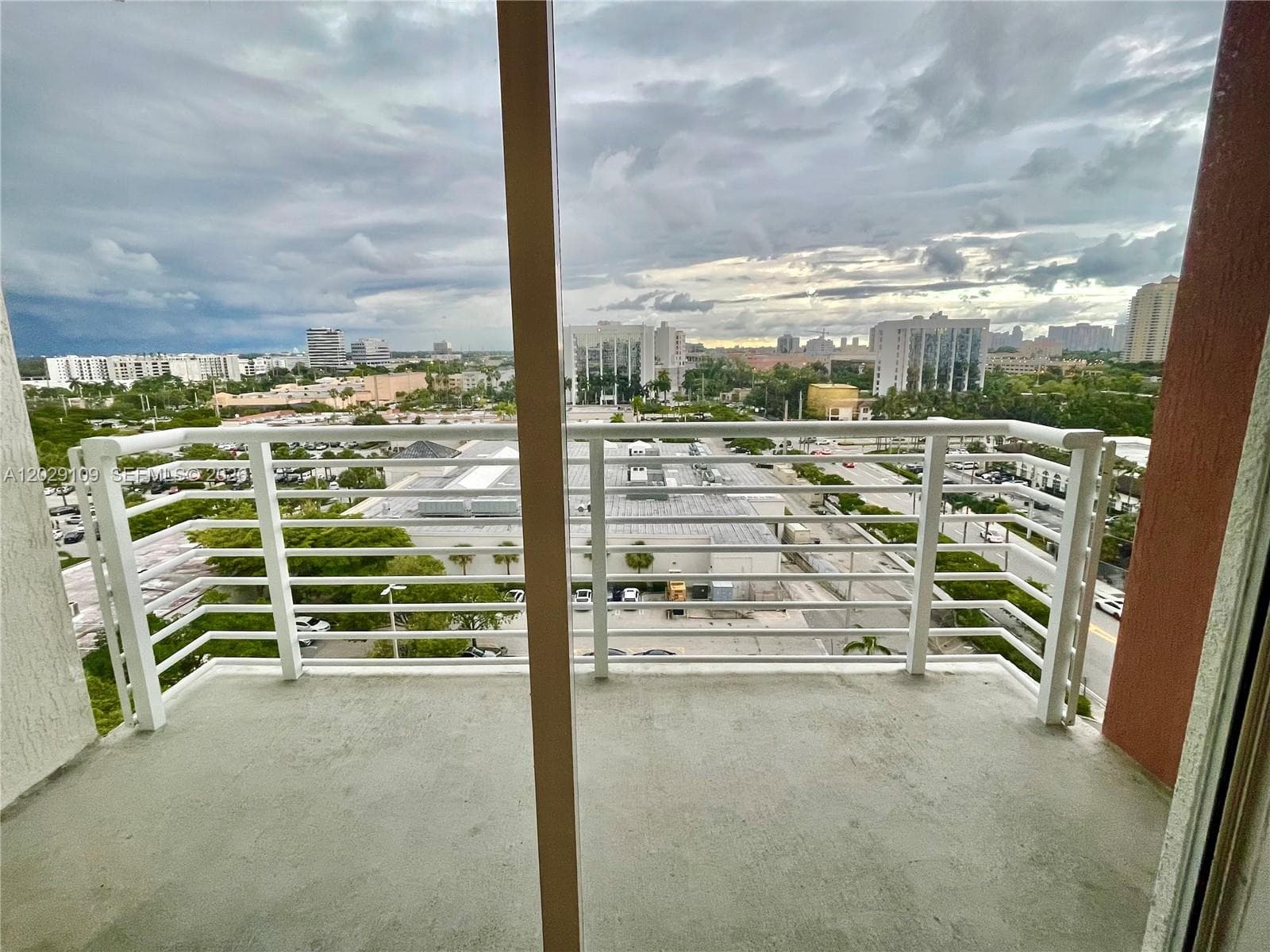 18800 NE 29th Ave # 1004, Aventura FL 33180 photo 3