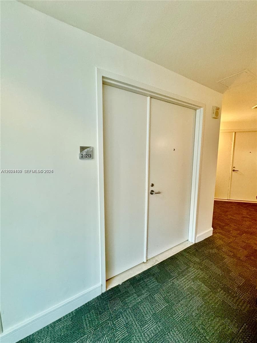 3131 NE 188th St # 2-1213, Aventura FL 33180 photo 2