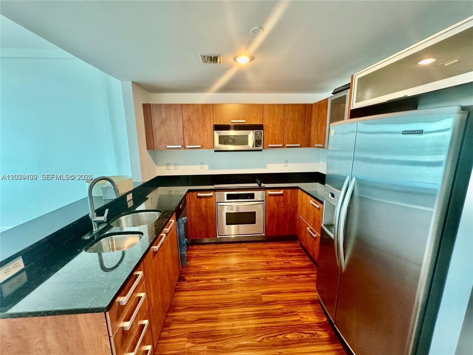 3131 NE 188th St # 2-1213, Aventura FL 33180 photo 5