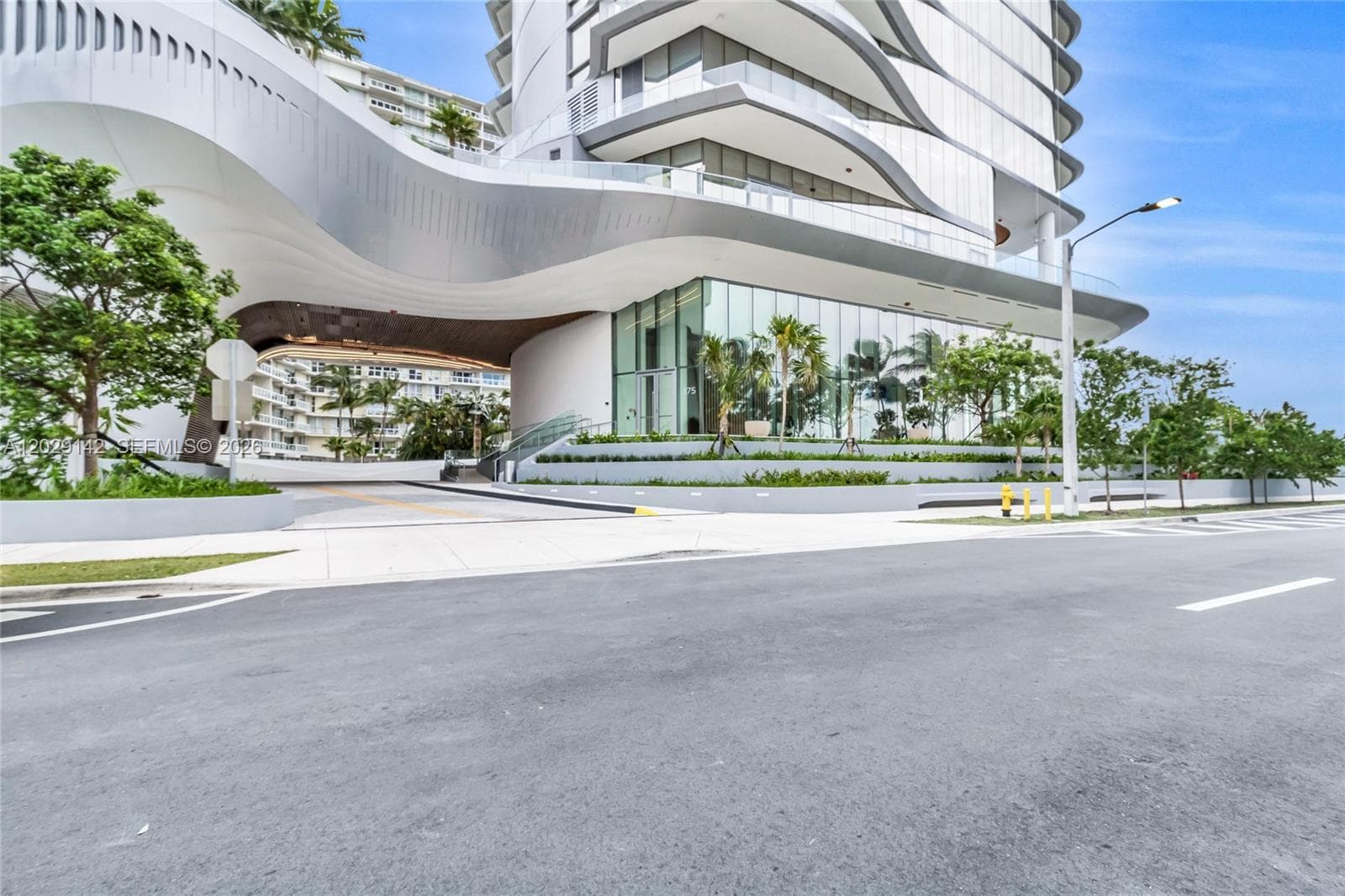 175 SE 25 Rd # 1103, Miami FL 33129 photo 2