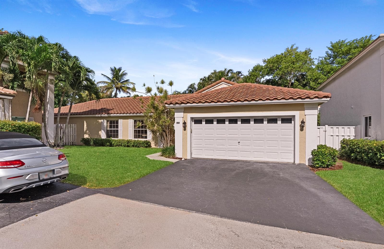 9532 NW 9th Court, Plantation FL 33324 photo 3