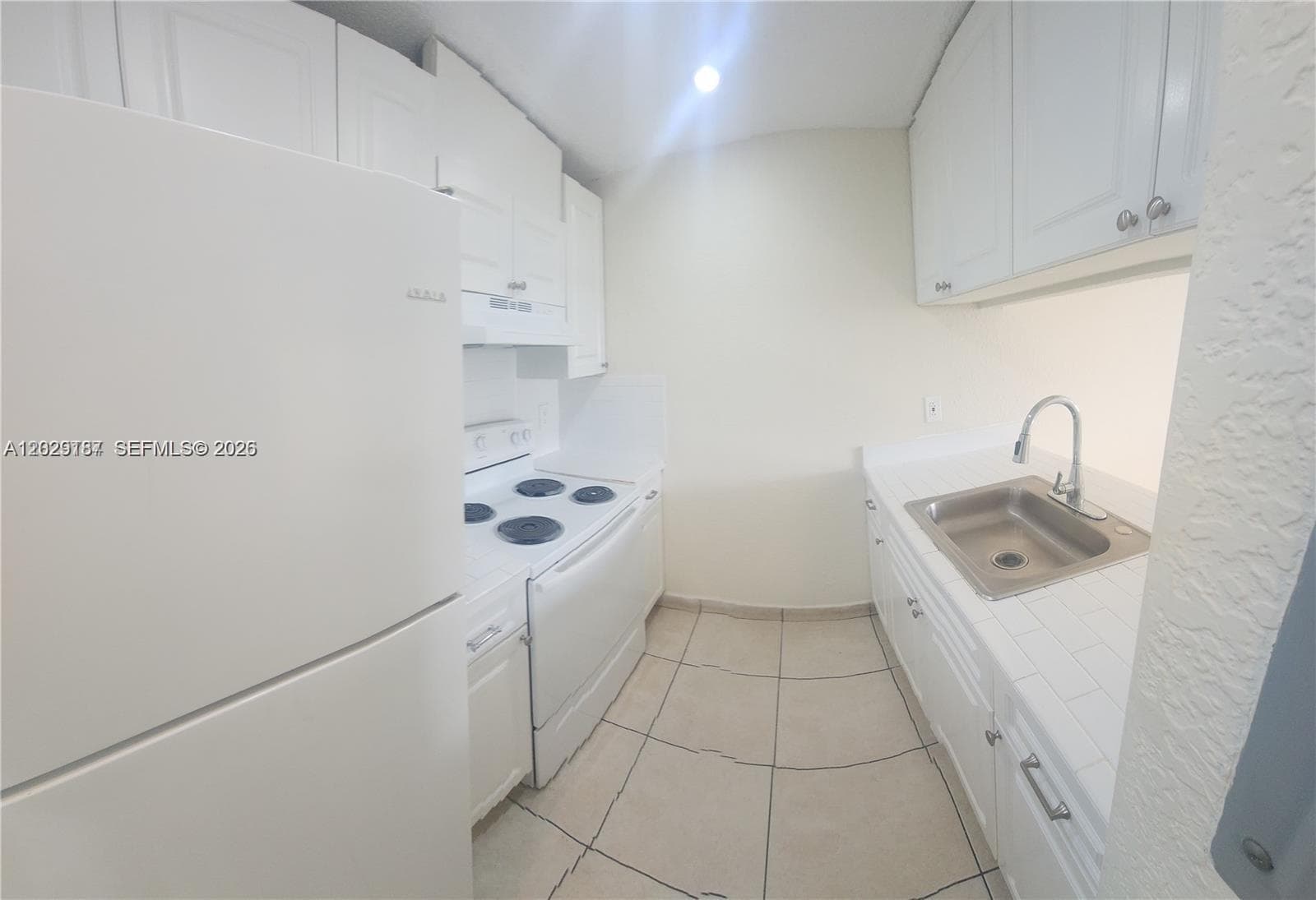 19600 SW 110th Ct # 209, Cutler Bay FL 33157 photo 5