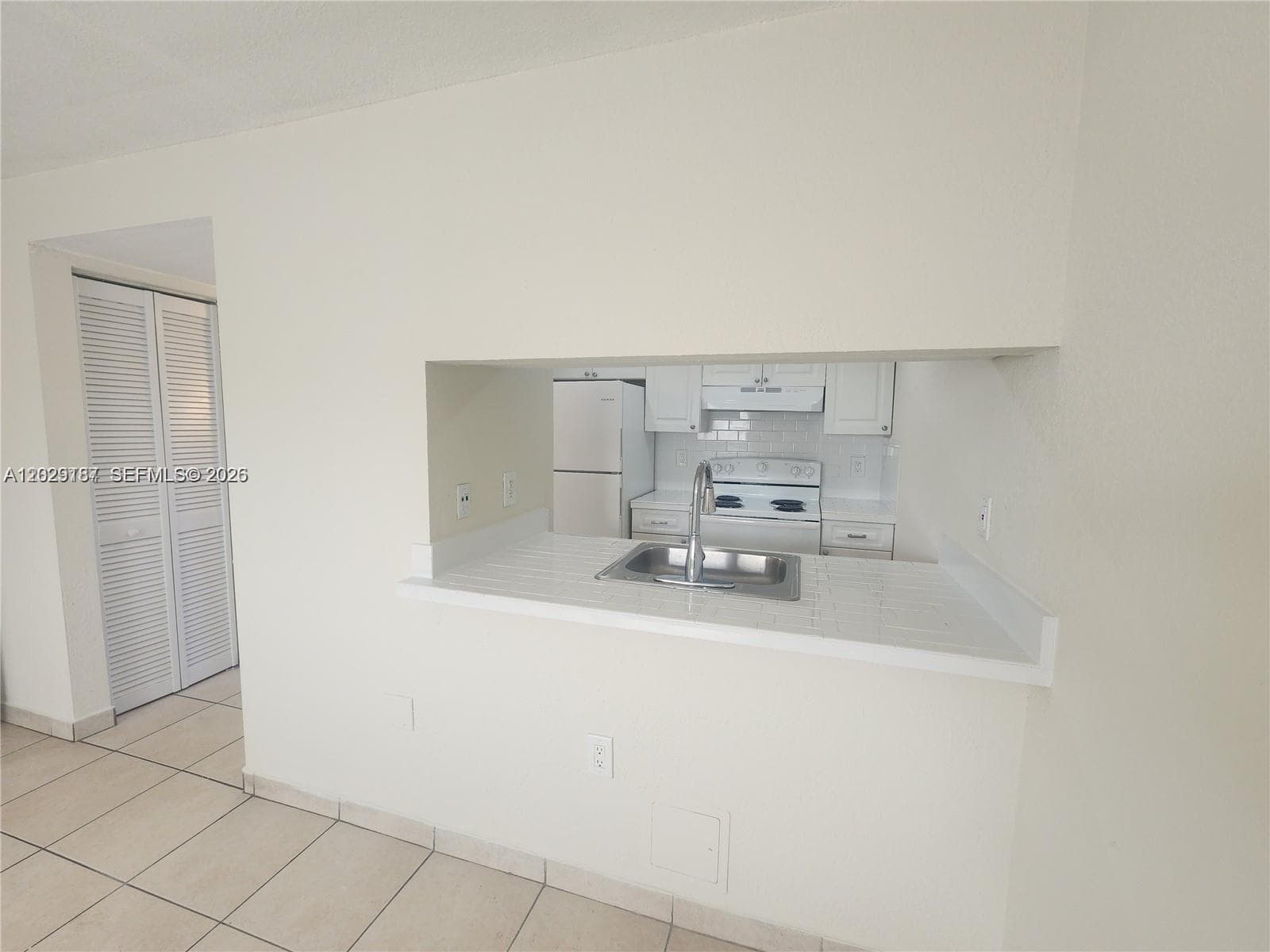 19600 SW 110th Ct # 209, Cutler Bay FL 33157 photo 4