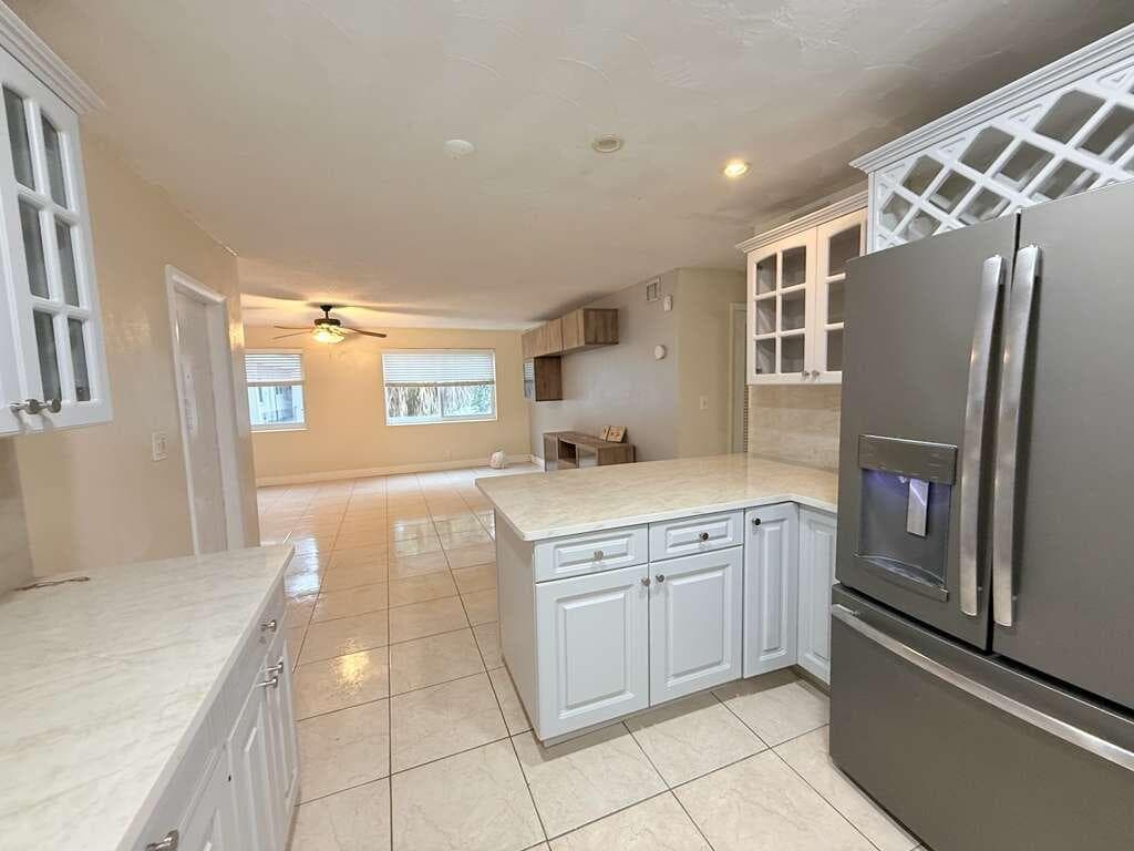2210 Taylor Street # 207, Hollywood FL 33020 photo 4