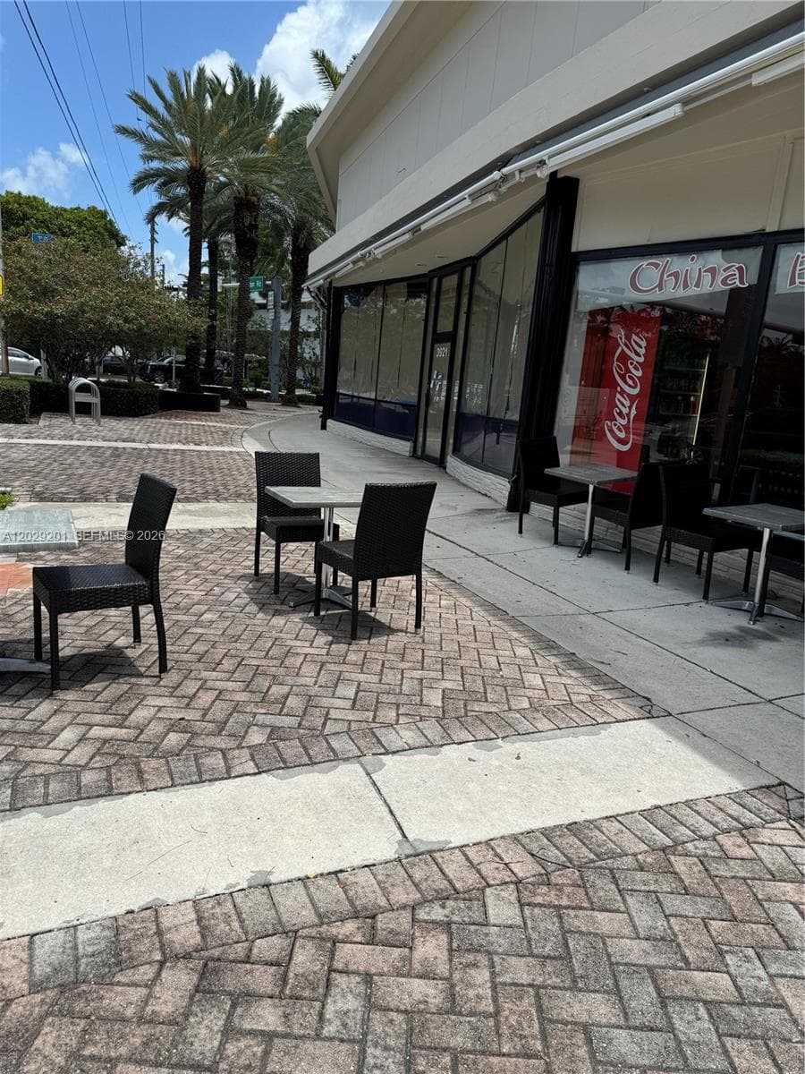 3119 Alton Road, Miami Beach FL 33140 photo 2