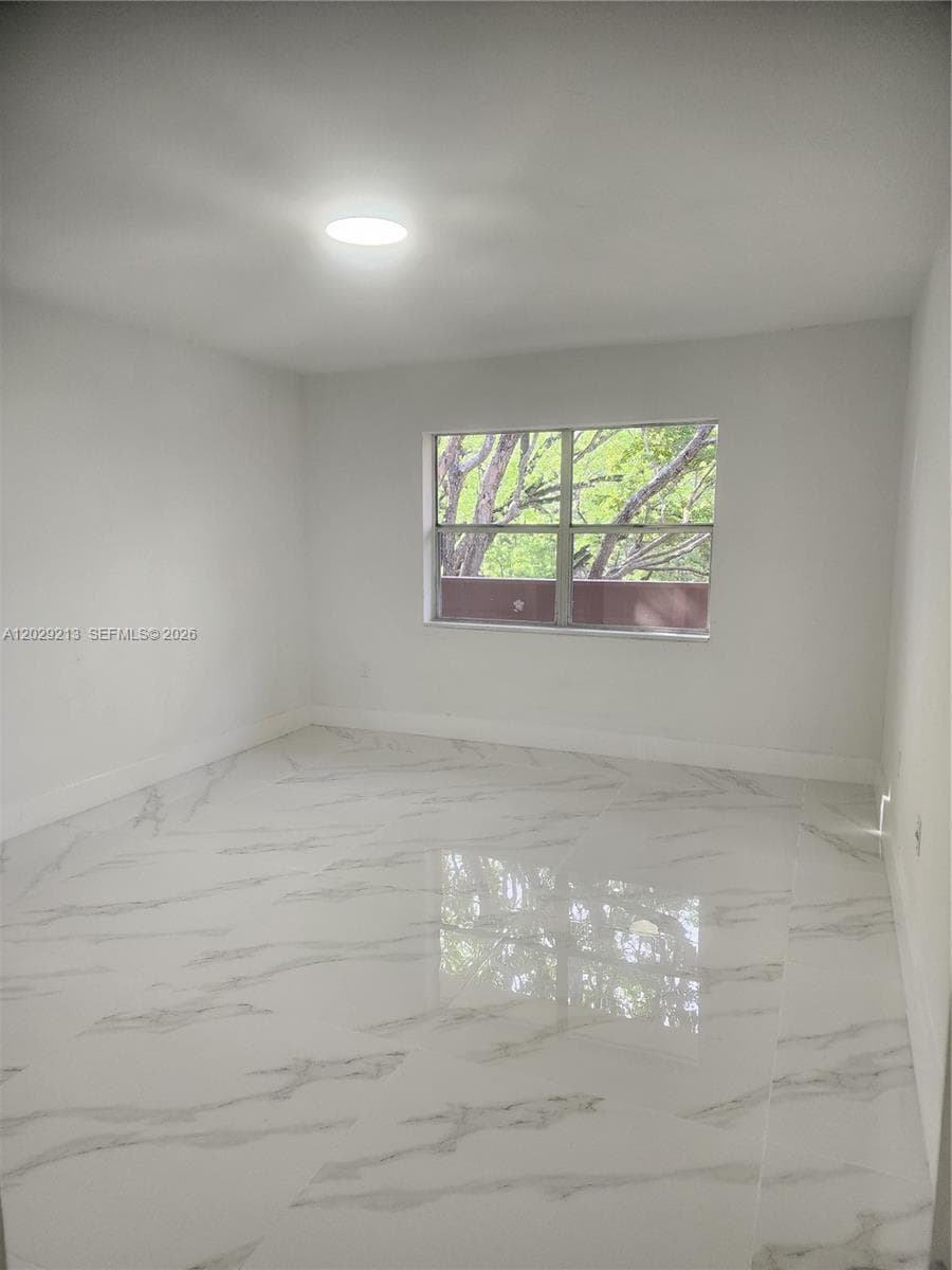 1205 Mariposa Ave # 304, Coral Gables FL 33146 photo 4