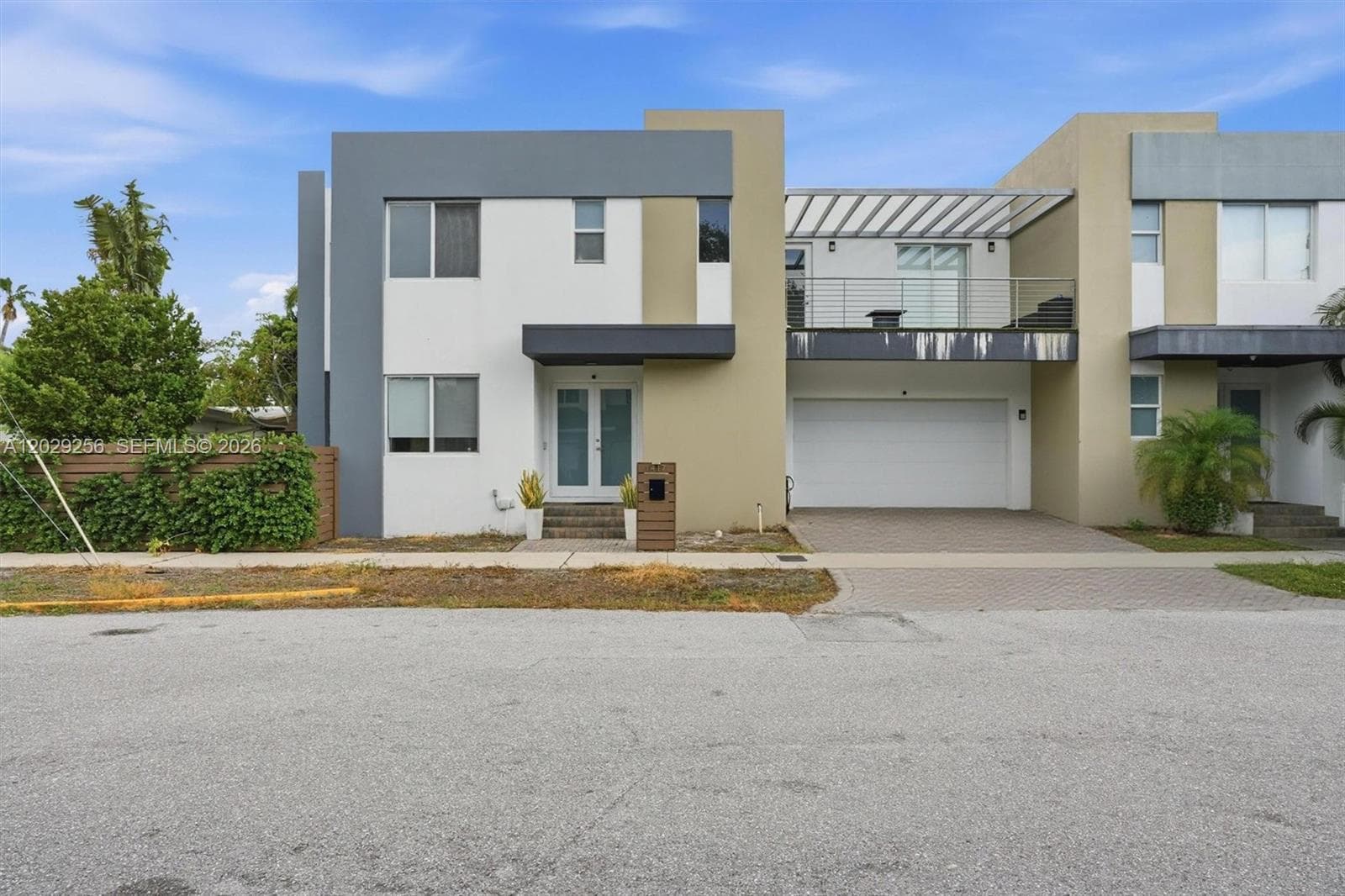1417 NE 17th St, Fort Lauderdale FL 33305 photo 2