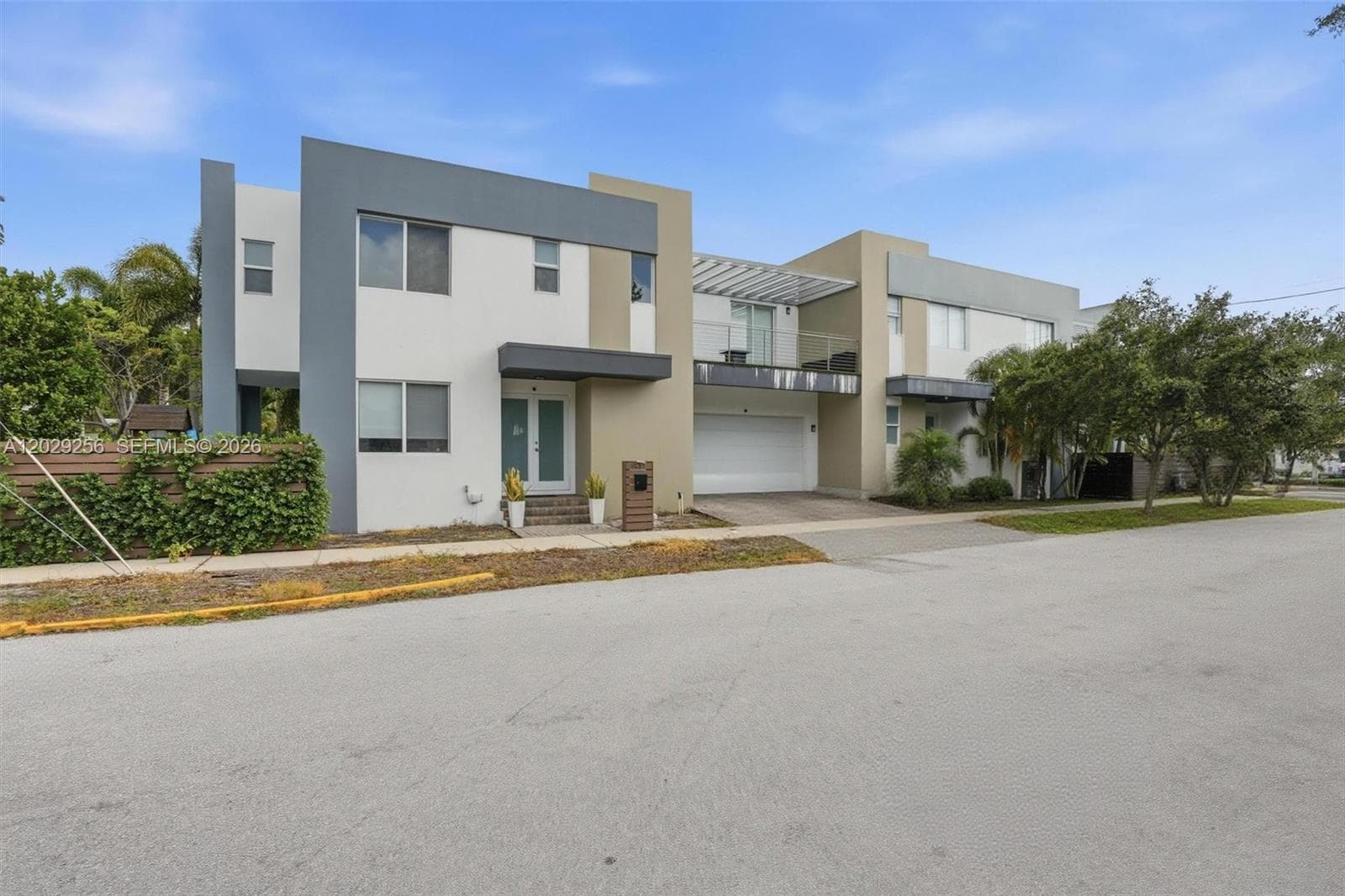 1417 NE 17th St, Fort Lauderdale FL 33305 photo 3