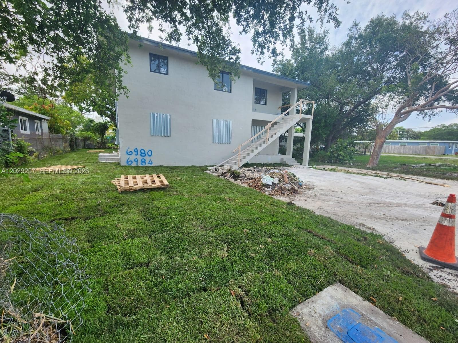 2970 NW 48th St # 2970, Miami FL 33142 photo 2