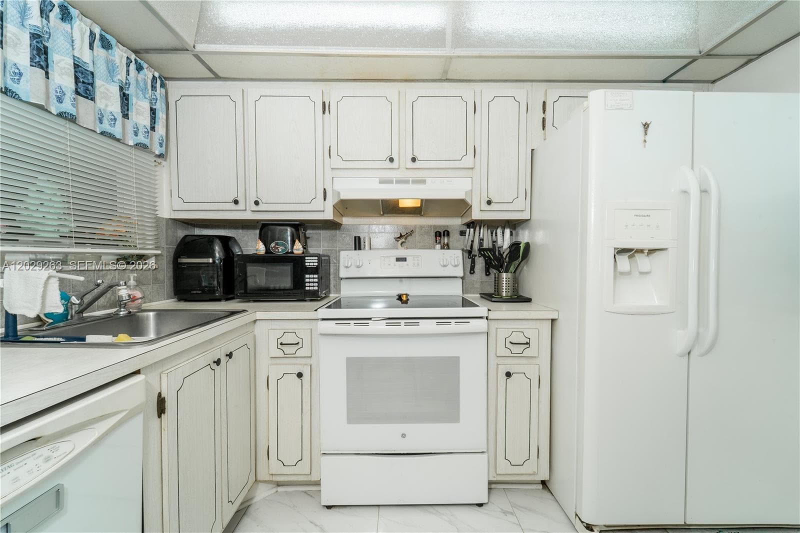 2811 N Pine Island Rd # 102, Sunrise FL 33322 photo 4