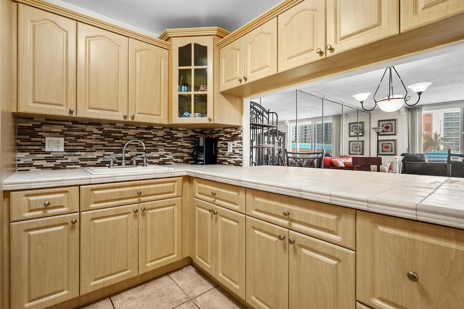 1801 S Ocean Drive Unit 332, Hallandale Beach FL 33009 photo 4