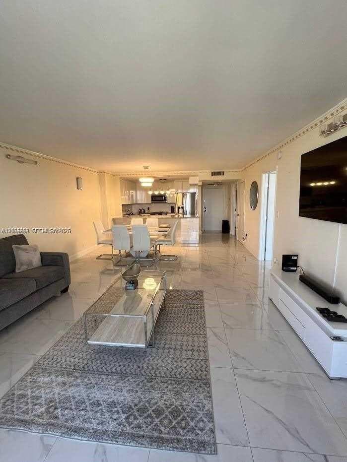 2500 Parkview Dr # 1008, Hallandale Beach FL 33009 photo 3