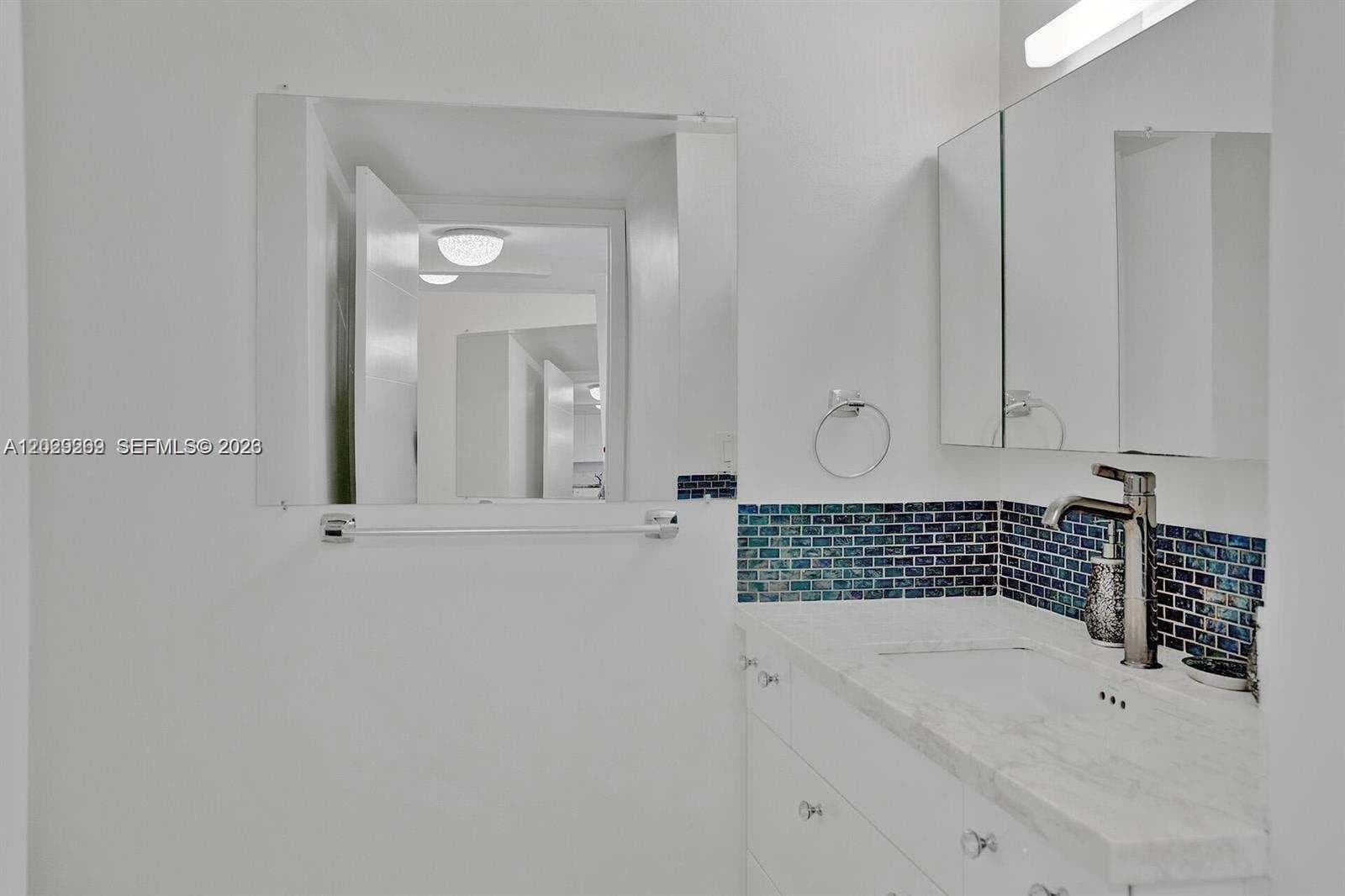 2500 Parkview Dr # 1008, Hallandale Beach FL 33009 photo 4