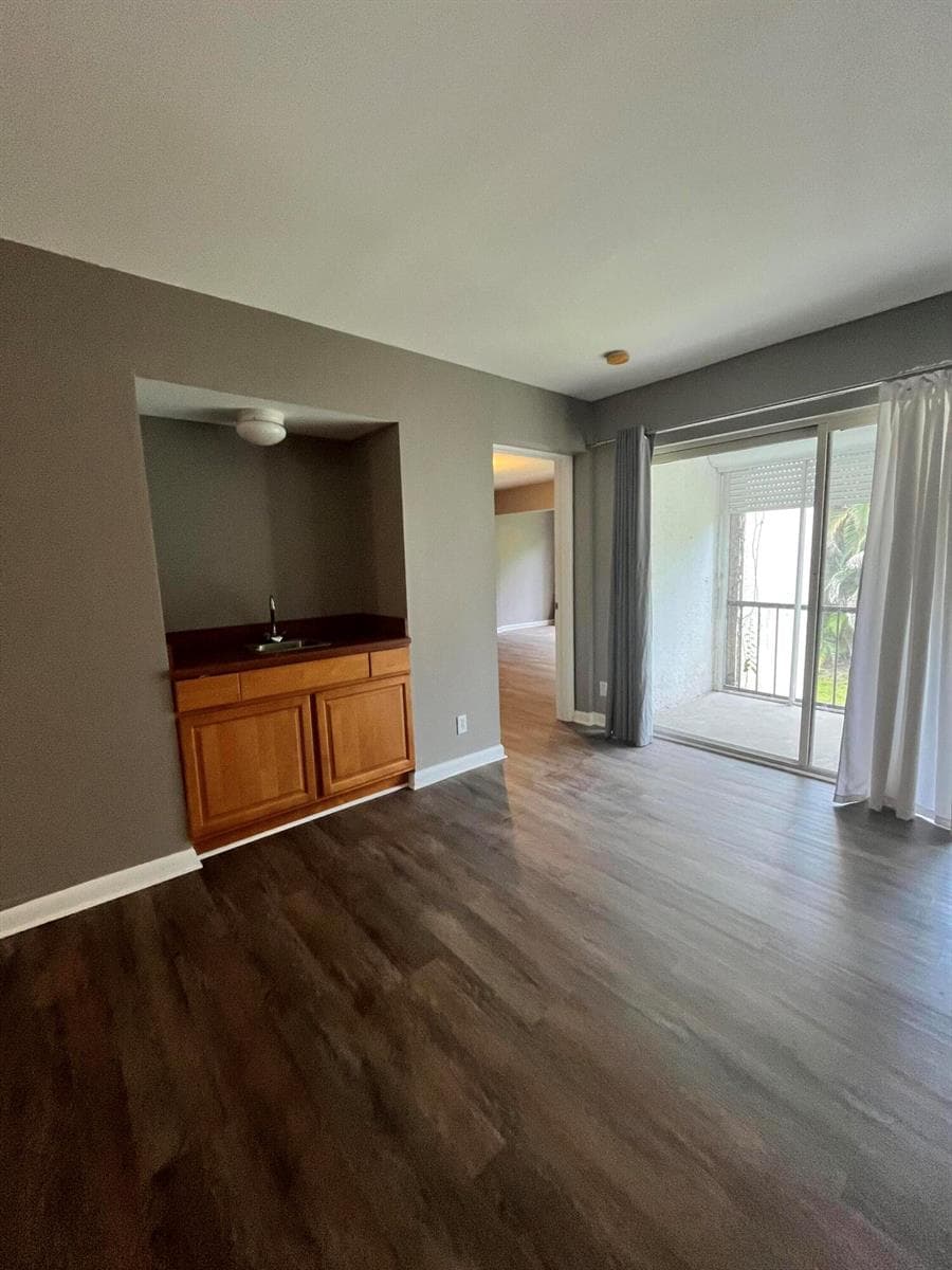 1700 Presidential Way # 203, West Palm Beach FL 33401 photo 3