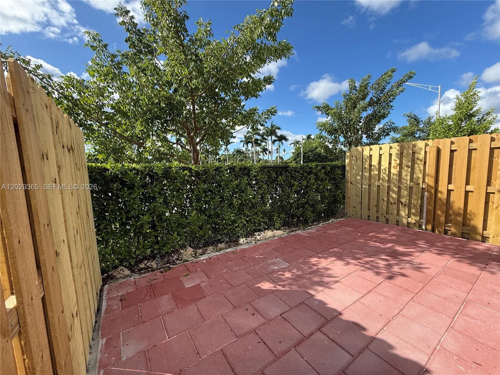 540 NE 1st Dr, Florida City FL 33034 photo 5