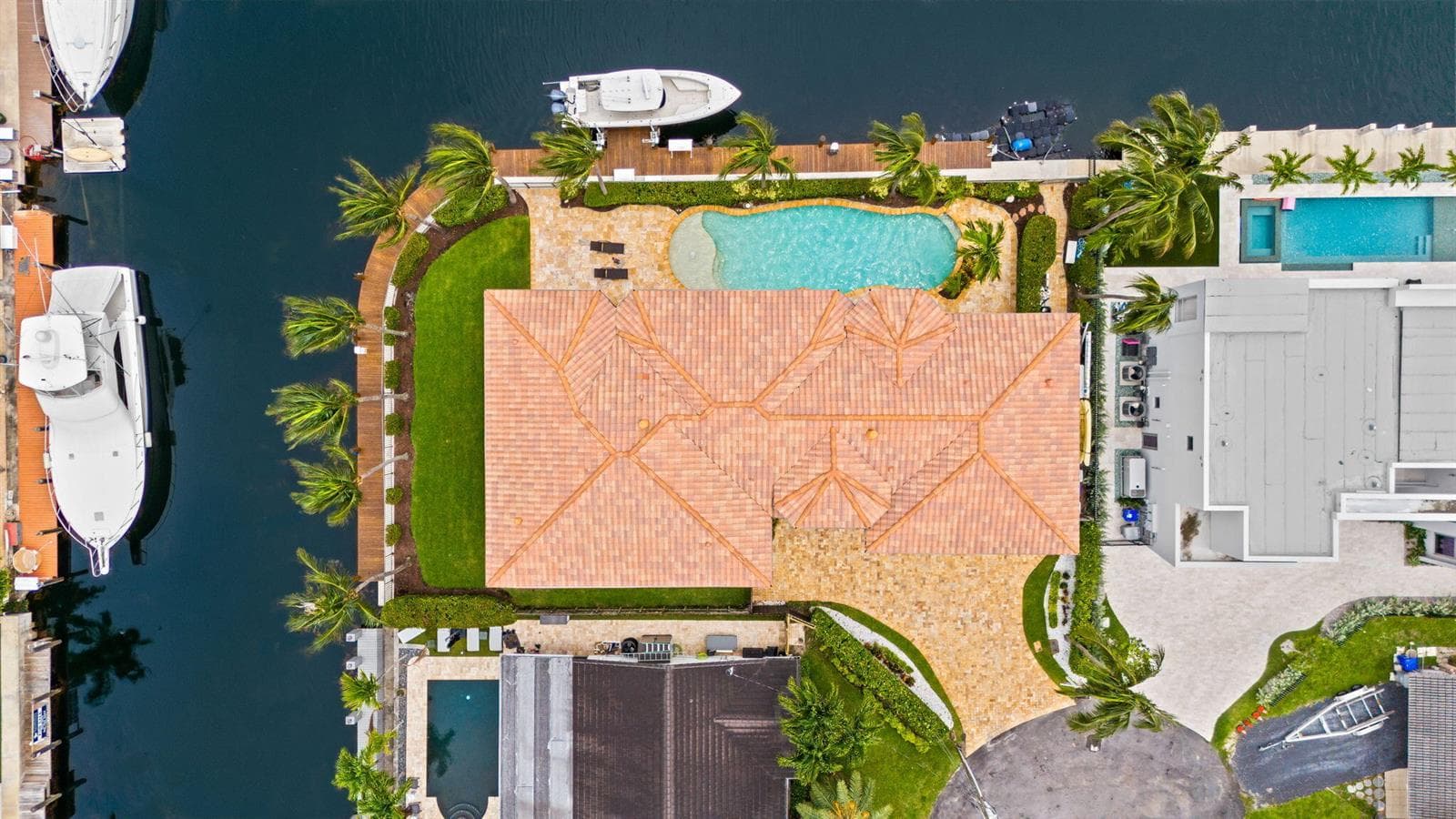1261 NE 27th Way, Pompano Beach FL 33062 photo 2