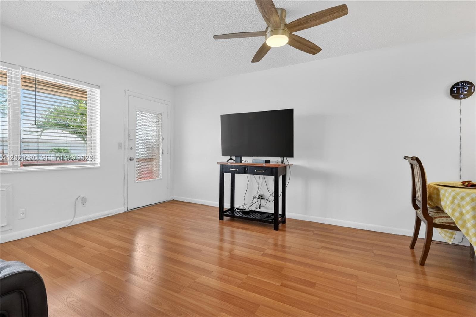 820 SW 11th Ave # 15B, Hallandale Beach FL 33009 photo 4