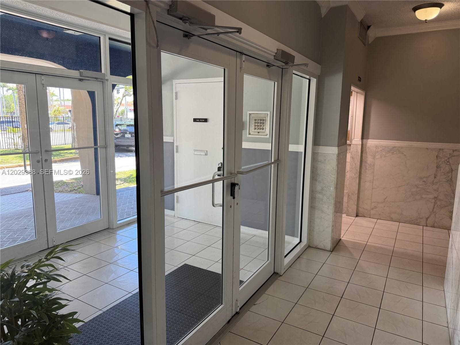 501 E Dania Beach Blvd # 4D, Dania Beach FL 33004 photo 2