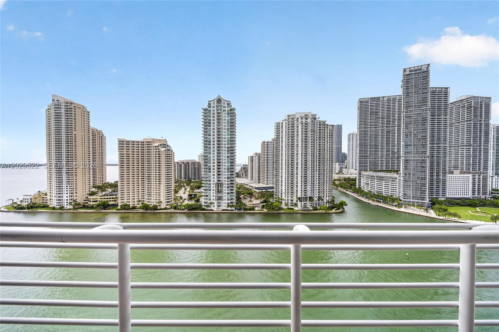 325 S Biscayne Blvd # 2219, Miami FL 33131 photo 2