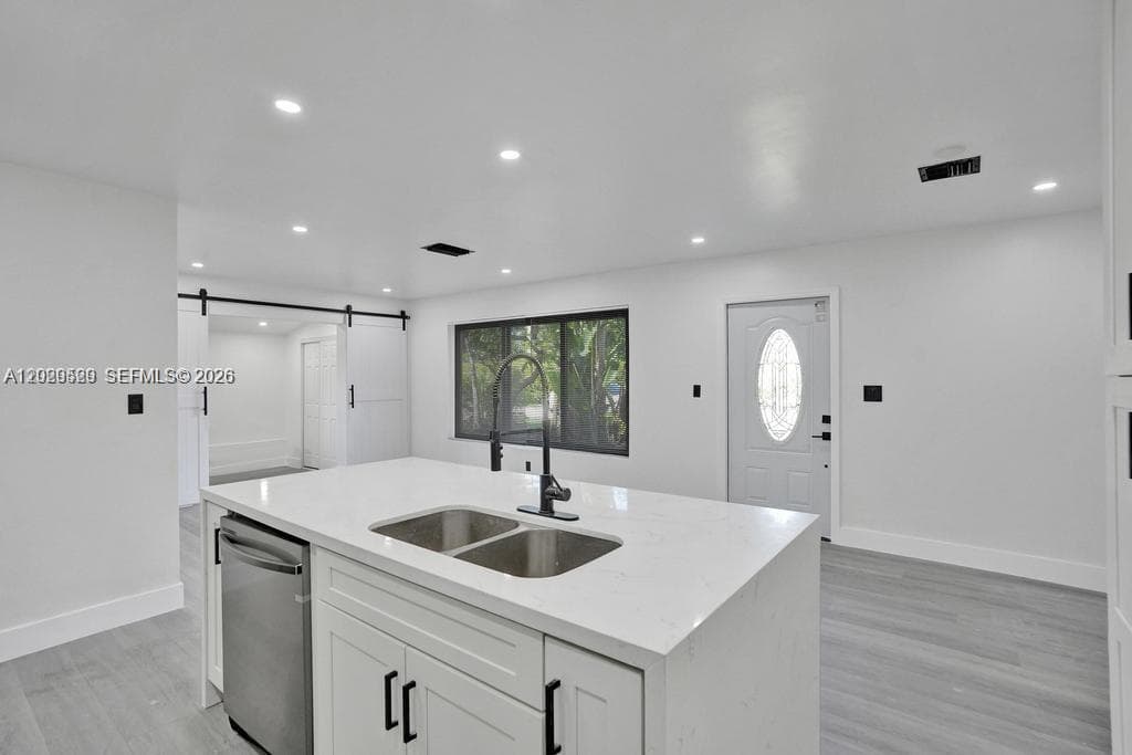 1628 NE 7th Ave, Fort Lauderdale FL 33305 photo 3