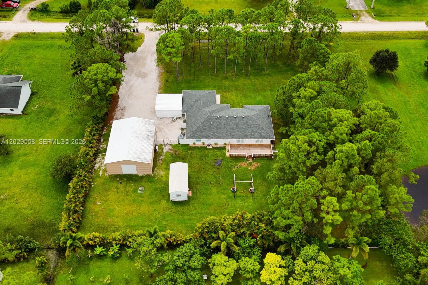 17107 N 84th Ct N, Loxahatchee FL 33470 photo 3