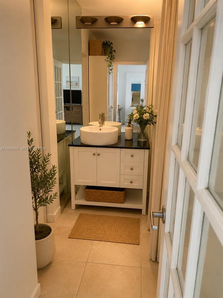 800 West Ave # 715, Miami Beach FL 33139 photo 5